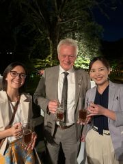 von links: Simone Fuchs (BRS), Bundesminister Alois Rainer, Yumi Kubota aus Japan